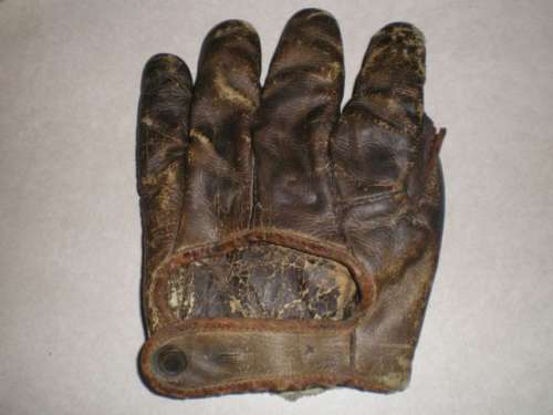 Early 1900's Crescent Pad Glove Back